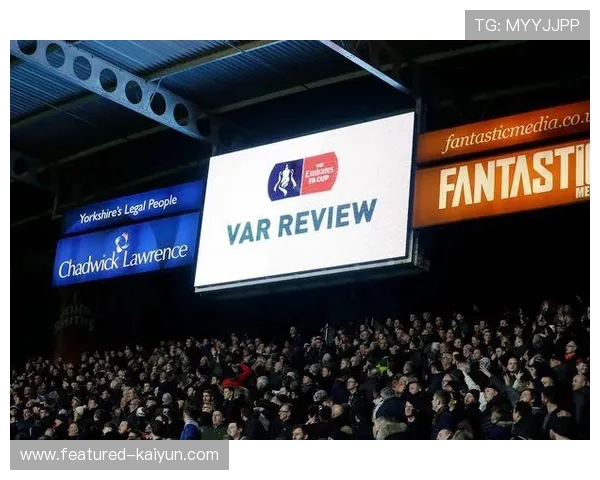 IFAB计划为VAR增加介入第二张黄牌权限。