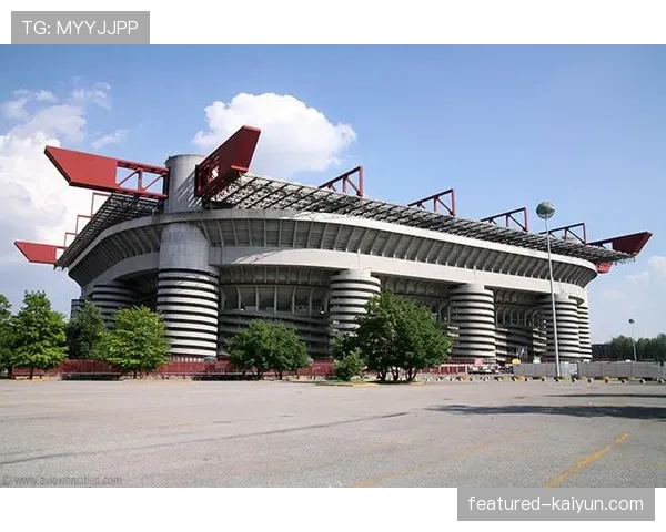 托特纳姆热刺球场测试新照明系统，旨在减少球员在快速转换中的视觉误差